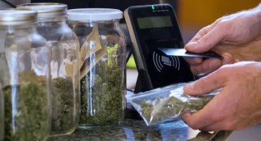 Defending your dispensary: A guide to tackling cannabis retail theft